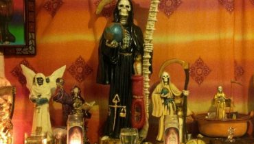 altar santa muerte hogar